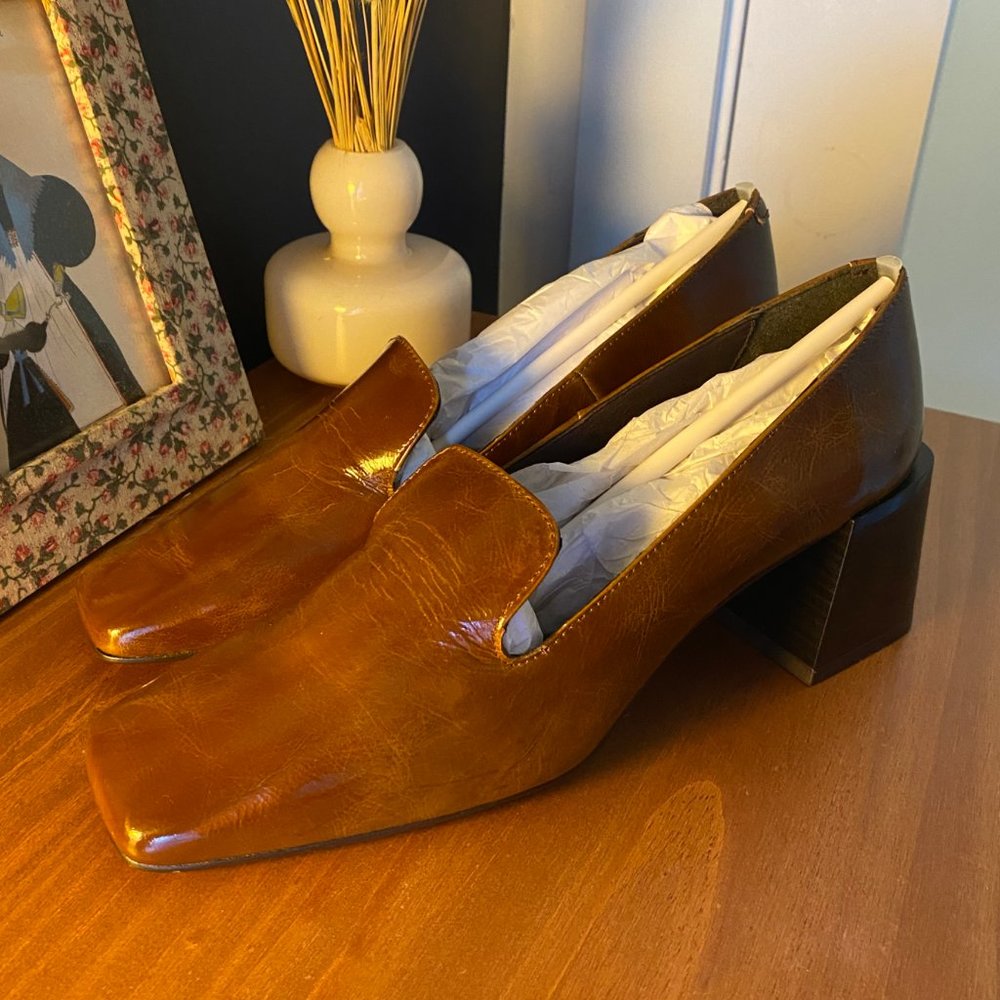 NIB L'Intervalle Pargas Heeled Loafer in Tan (40)